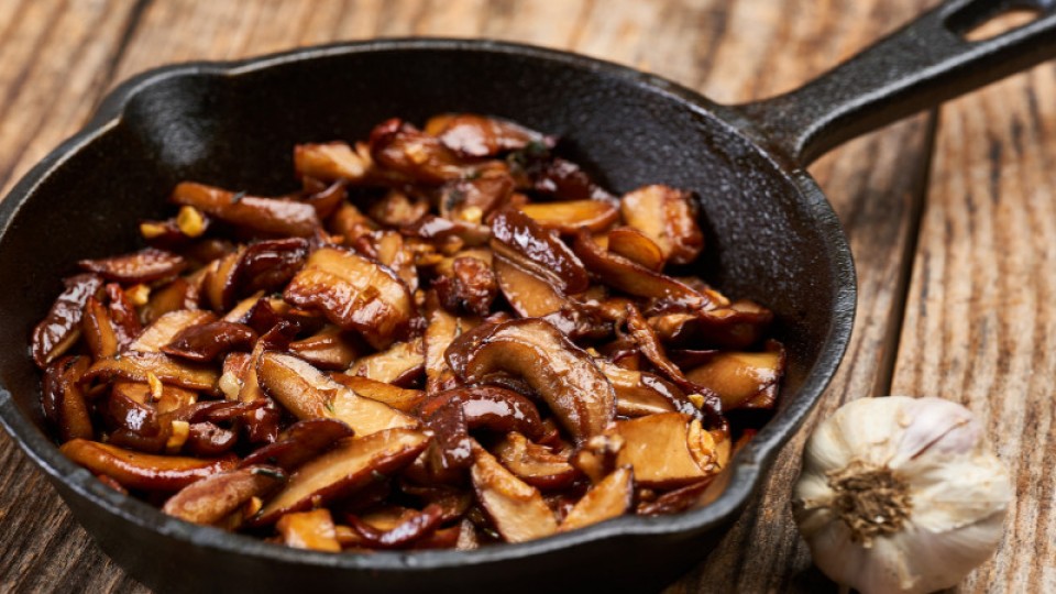 Nấm Hương Rừng Xào Tỏi